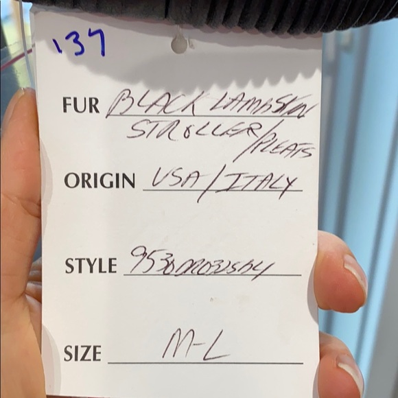 Black Leather Ladies Car Coat - ✨STUNNING!!✨ - Picture 6 of 8